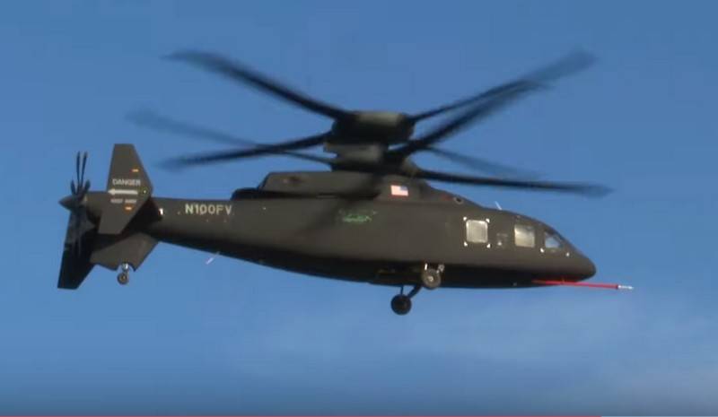 U.S. high-speed helicopter SB1 Defiant dispersed faster than 100 knots