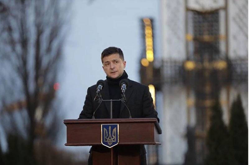 Zelensky disse em homenagem a quem é necessário nomear as ruas na Ucrânia