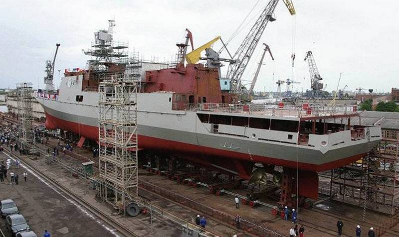 FSMTC ngomong babagan wektu transfer Angkatan Laut India saka rong kapal frigat proyek 11356