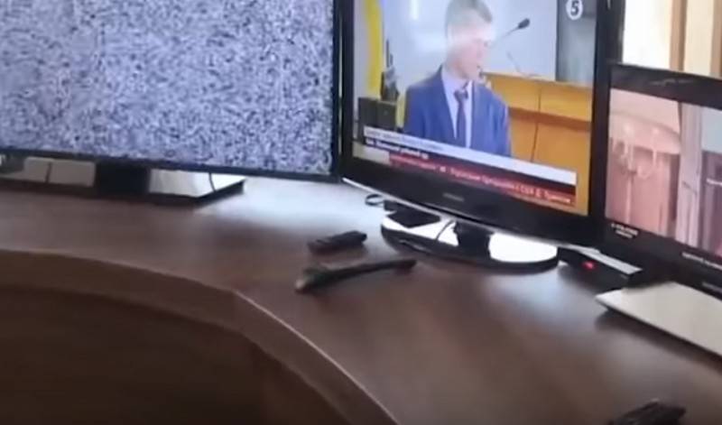 Turchinov: los "bloqueadores" ucranianos de la televisión rusa en el Donbass no han funcionado durante mucho tiempo