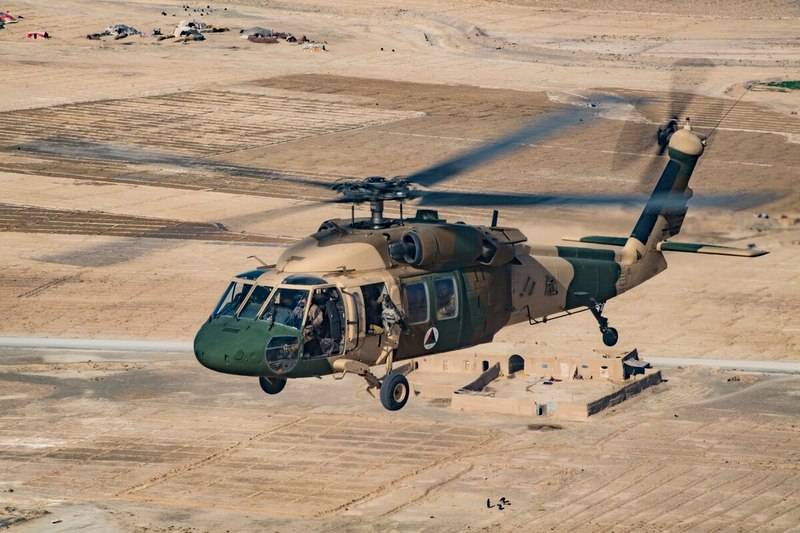 Pentagon trzykrotnie ogranicza liczbę UH-60A+ przekazywanych do Afganistanu