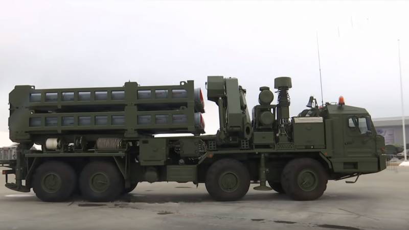 S-350 Vityaz 방공 시스템의 첫 세트는 러시아 항공 우주군과 서비스에 들어갔다