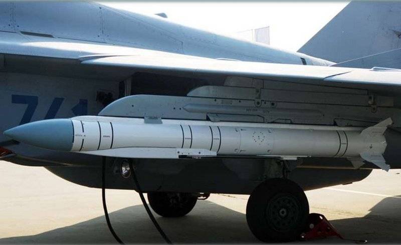 Drone serangan Rusia bakal nampa bom perencanaan 9-A-7759 "Grom"