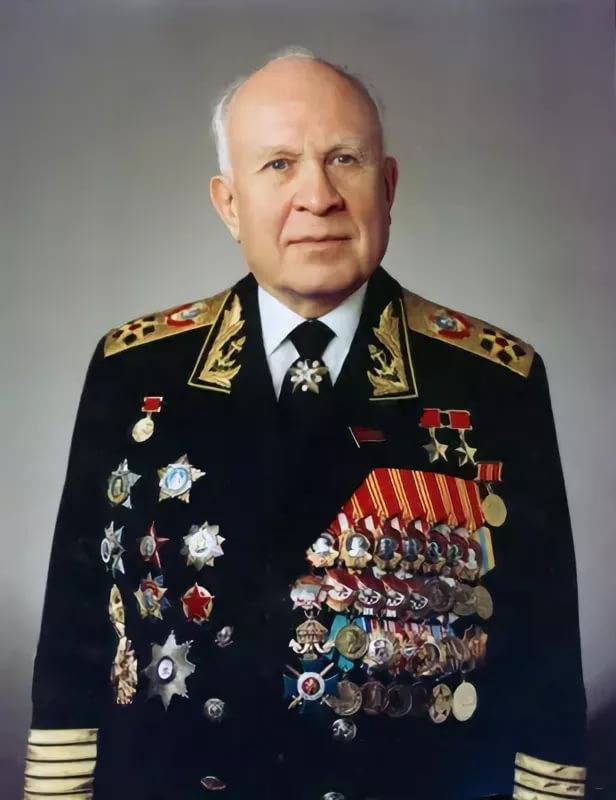 제독 Gorshkov의 유산 : 실수 또는 위대함?