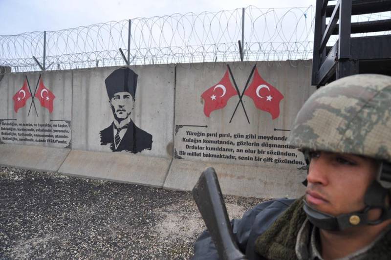 Турецкая армия поддержала наступление боевиков в Идлибе