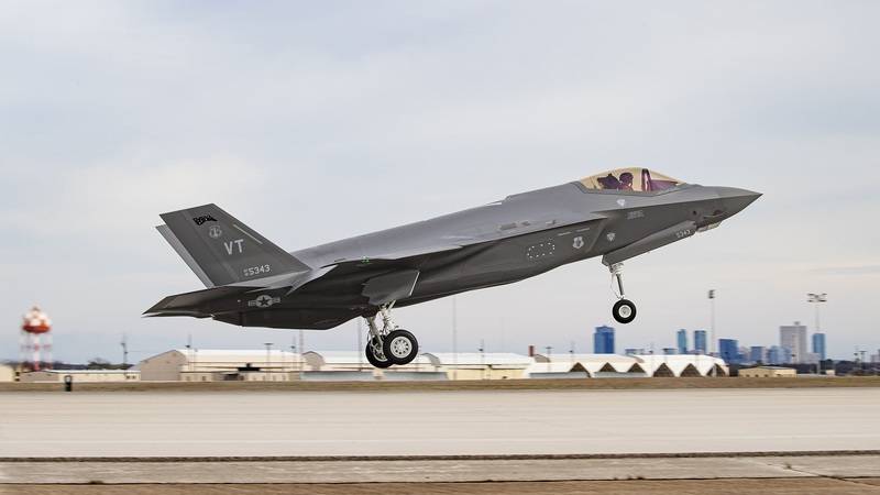 Lockheed Martin Şirketi 500. F-35 Avcı Uçağı Sağladı