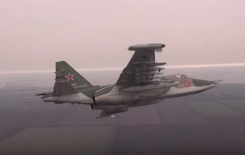 Le ministère de la Défense a montré une vidéo de l'avion d'attaque de tir de combat Su-25SM3