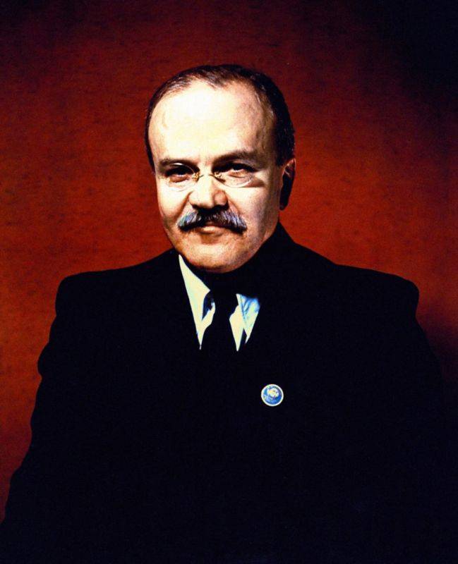 Stalin Marshal saka Diplomasi