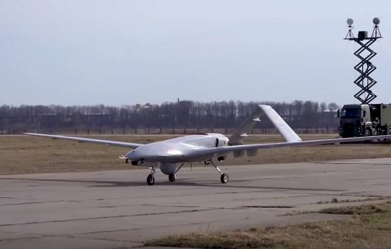 L'Ukraine a l'intention d'organiser la production de drones turcs