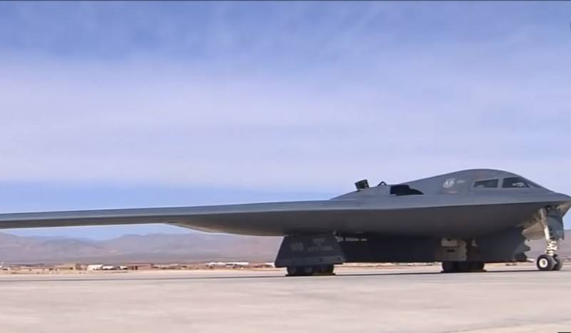 Três bombardeiros Spirit B-2 implantados em base aérea na Grã-Bretanha