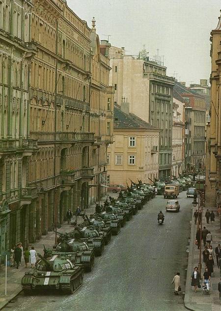 Checoslováquia-68. O fracasso dos políticos: o trabalho de outra pessoa para o exército de tanques