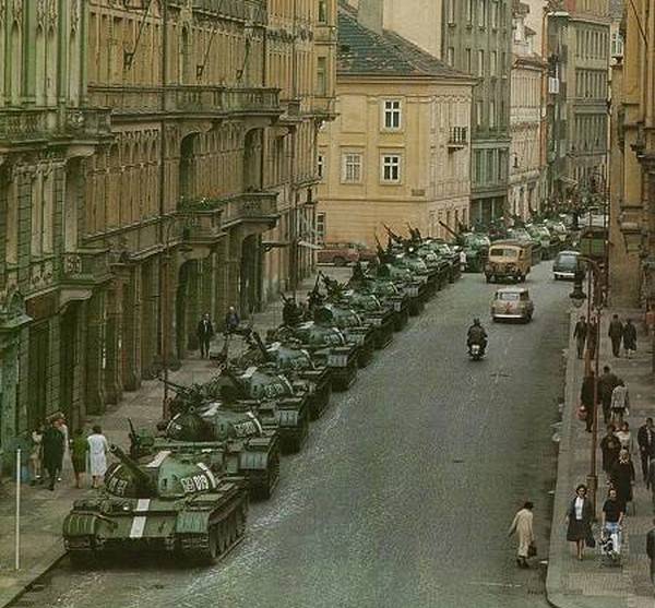Чехословакия-68. Провал политиков: чужая работа для танковой армии