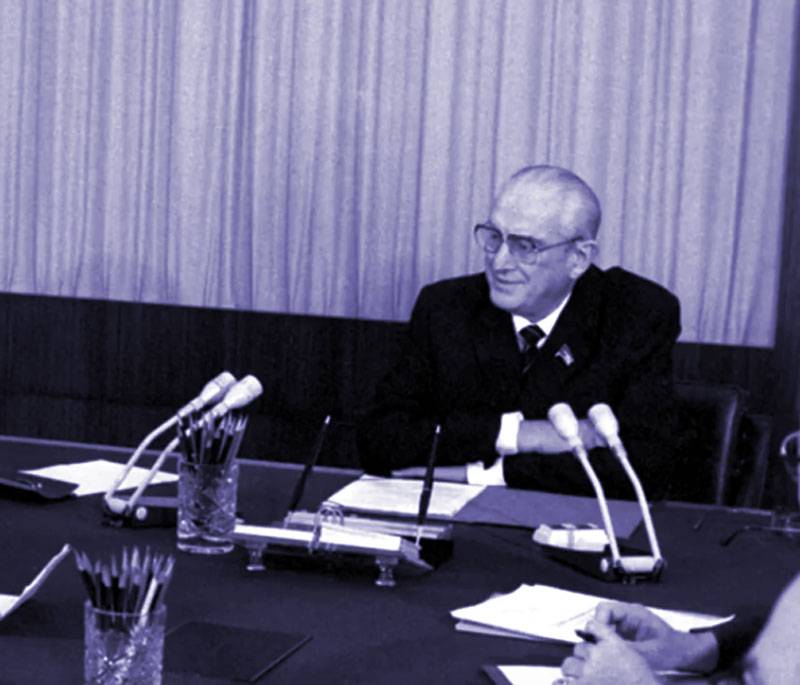Como Yuri Andropov chegou ao posto mais alto da URSS: reflexões de especialistas