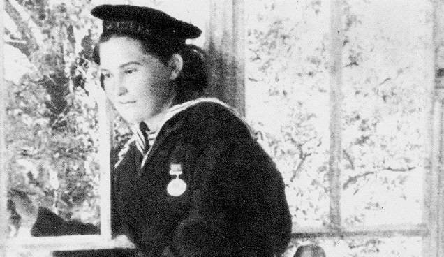 Maria Pedenko. Llama roja de guerra
