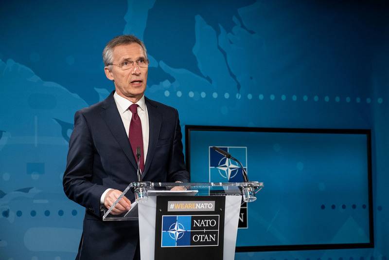 NATO Secretary General promises to “contain Russia” despite coronavirus pandemic