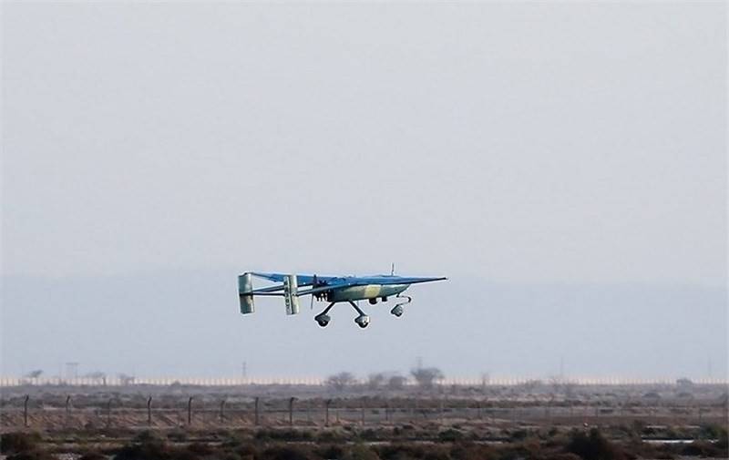 İran üç yeni drone uçağı aldı