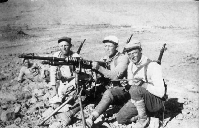 Российские волонтеры Французского Иностранного легиона