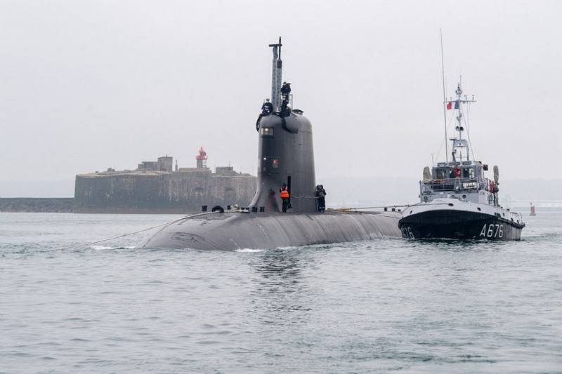 De Franse kernonderzeeër Suffren van het type Barracuda deed mee aan de test