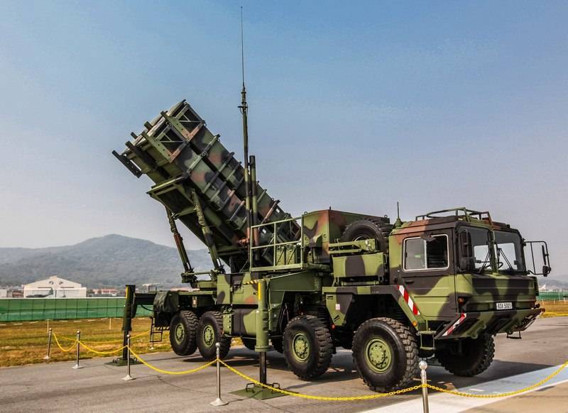 Güney Kore, Cheongung'un ilk üretim orta menzilli hava savunma sistemini aldı