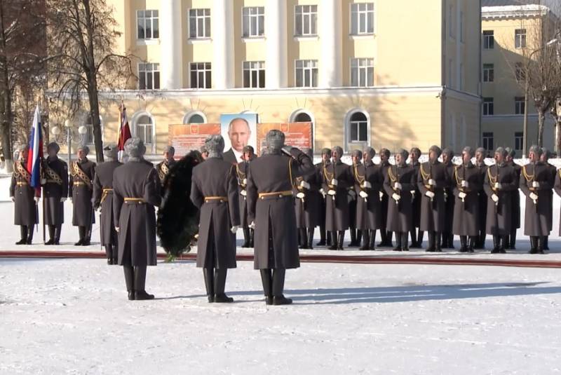 В украинской прессе  рассказали о «переброшенной» в  Донбасс российской дивизии имени Дзержинского