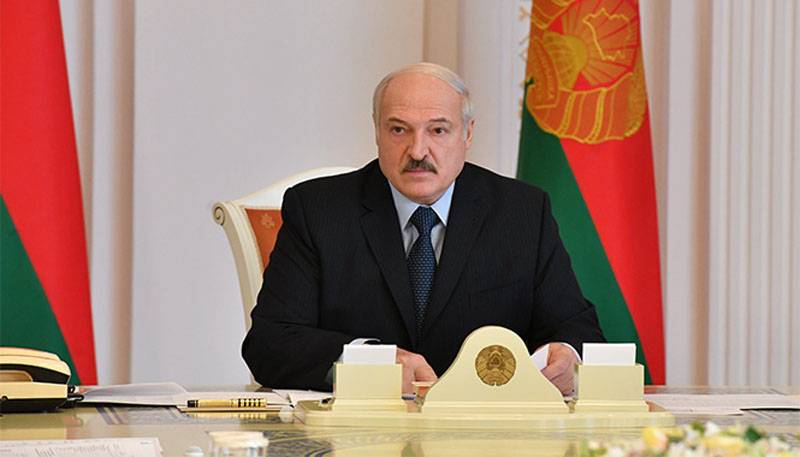 “Think what people will say”: President of Belarus declared impossibility to cancel the parade on May 9