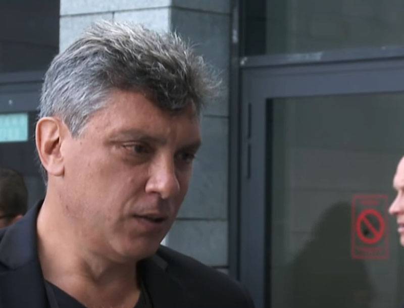 Penduduk Praha tidak tahu siapa Boris Nemtsov, setelah siapa alun-alun itu dinamai