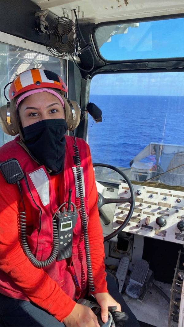 Con un nuevo capitán. Portaaviones Theodore Roosevelt ya en el mar de Filipinas