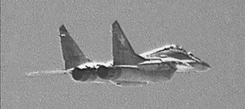 미국은 "러시아 항공 우주군을 리비아로 이전하는"사진을 보여 주었다
