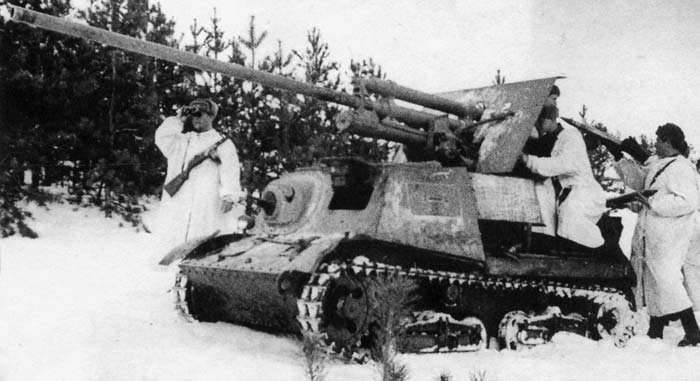 Soviet self-propelled guns against German tanks in the initial period of the war
