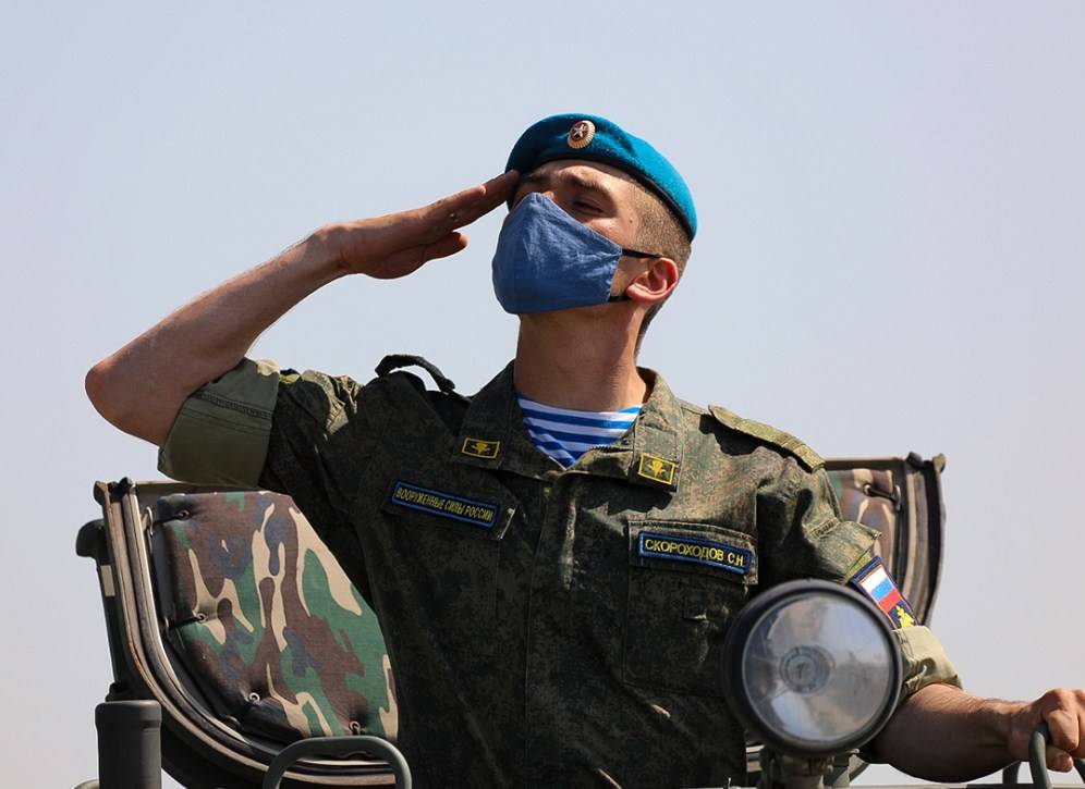 Фото военных россии в маске