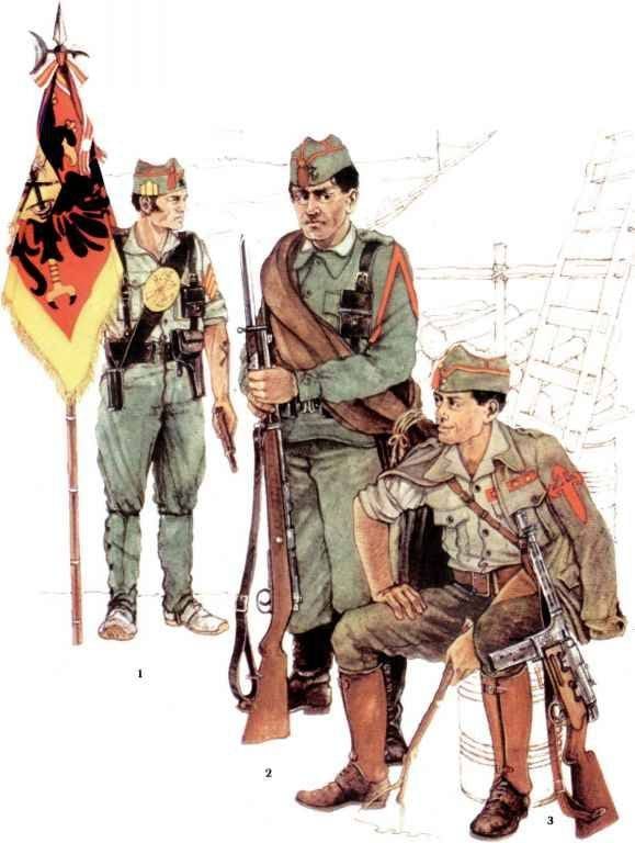 Береты, пилотки и тюрбаны: униформа гражданской войны в Испании