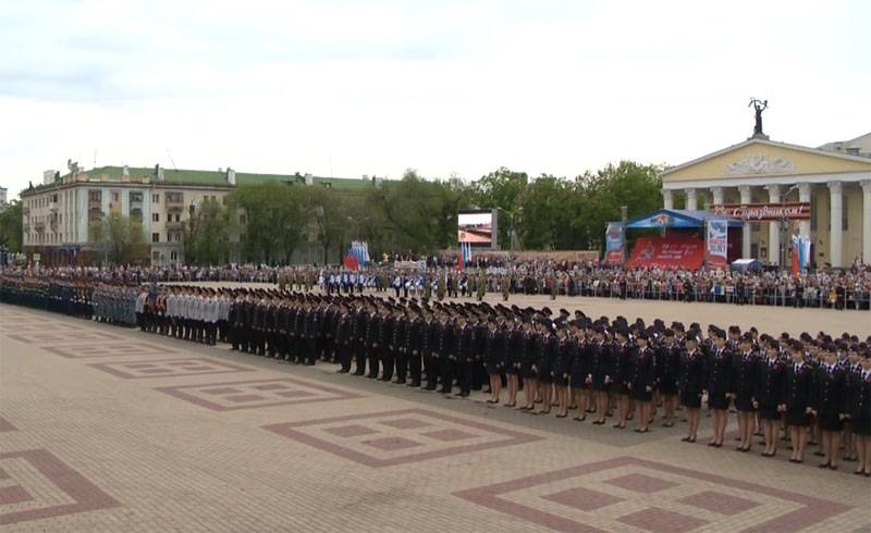 Cada vez más ciudades en Rusia se ven obligadas a soportar un desfile militar