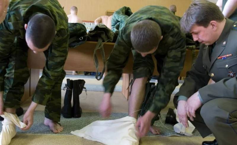 L'intérêt national: "Les soldats soviétiques ont reçu des morceaux de chiffons au lieu de chaussettes"