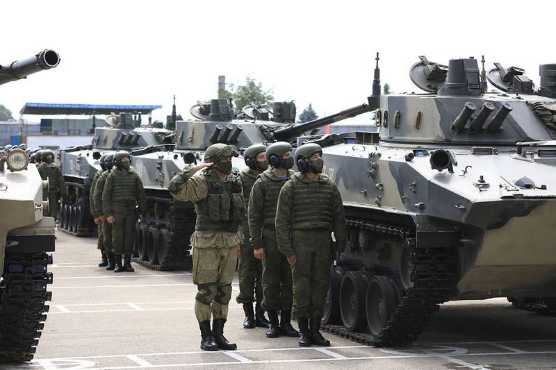 The BMD-4M and BTR-MDM battalion set entered the Pskov Airborne Division