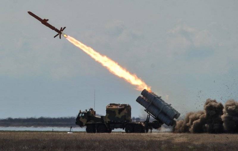 EW "Neptune" n'a pas peur: à Kiev, ils accusent la Russie d'avoir tenté d'influencer les nouveaux missiles anti-navires