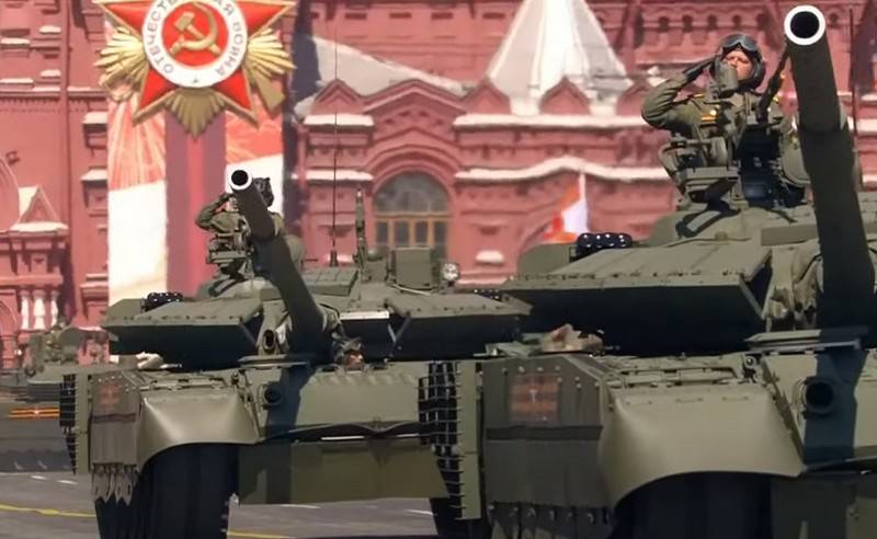 “T-90M, T-80BVM, TOS-2 e muito mais”: na China, eles admiraram a tecnologia mostrada no Victory Parade