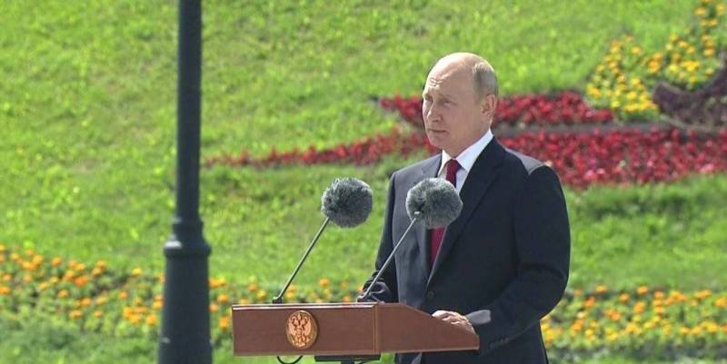 Почему у либерала Путина всё так слишком либерально?