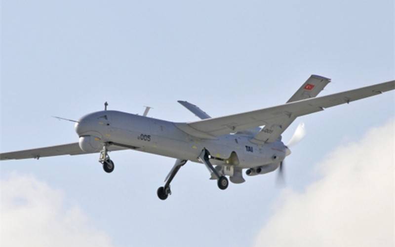 How to distinguish first shock UAV Ukraine from the Turkish 