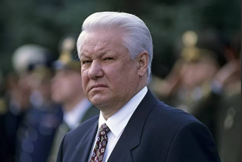 नए रूस के इतिहास में "सबसे" गंदे "चुनाव": 24 साल पहले, बोरिस येल्तसिन फिर से दूसरे कार्यकाल के लिए चुने गए थे