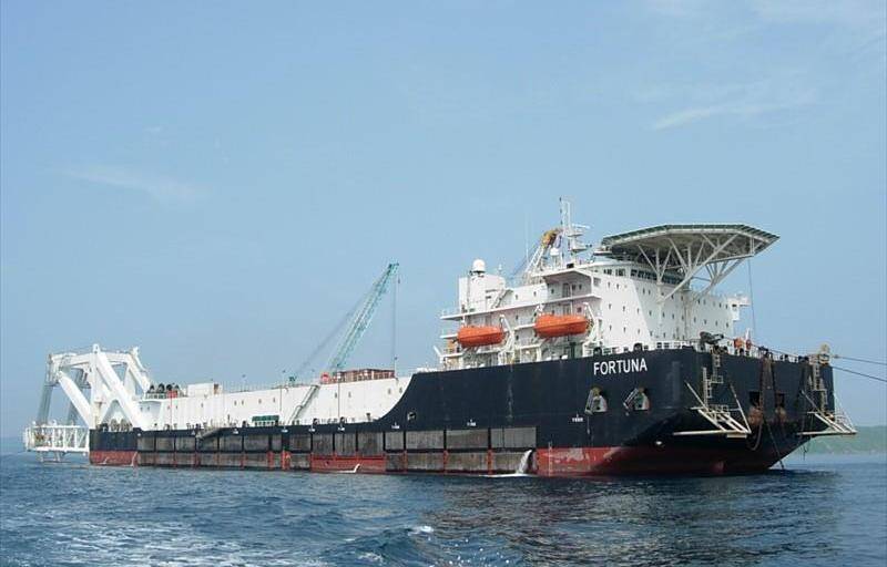 La barge de pose de tuyaux Fortuna a quitté le port de Mukran