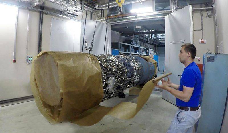 Il nuovo motore RD-93MA entra nella fase di prova al banco in una camera a pressione