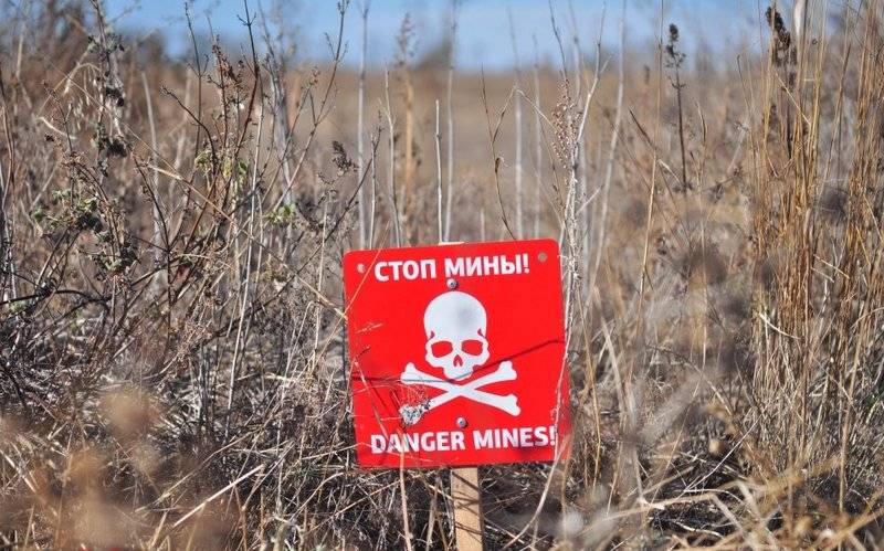 Un camion de l'APU a explosé dans une mine antichar ukrainienne