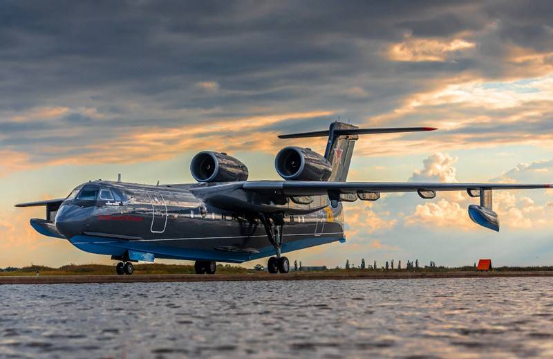 Первый Бе-200ЧС для Минобороны прибыл в Ейск