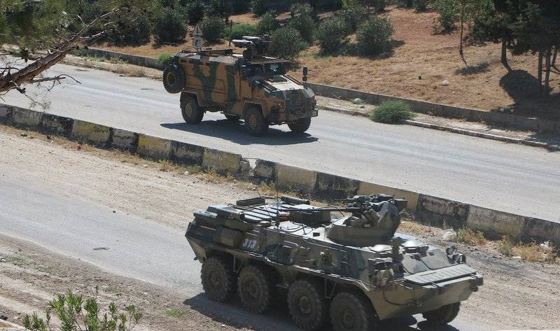 Russian-Turkish patrol first took place along the entire route of the highway M-4 in Syria