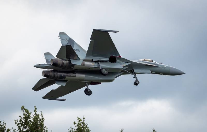 The first batch of Su-35 fighters for Egypt took off from Komsomolsk-on-Amur