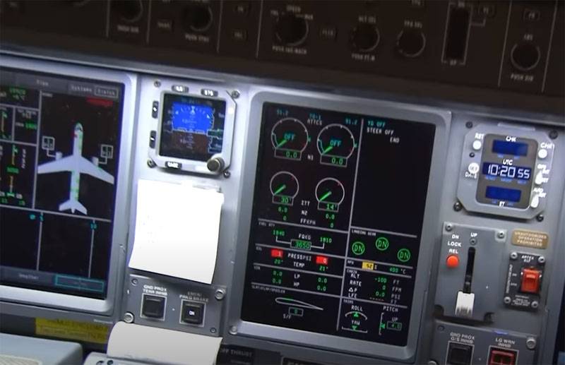 El incidente con el avión del presidente polaco Duda: los pilotos hicieron un vuelo sin comandos del controlador