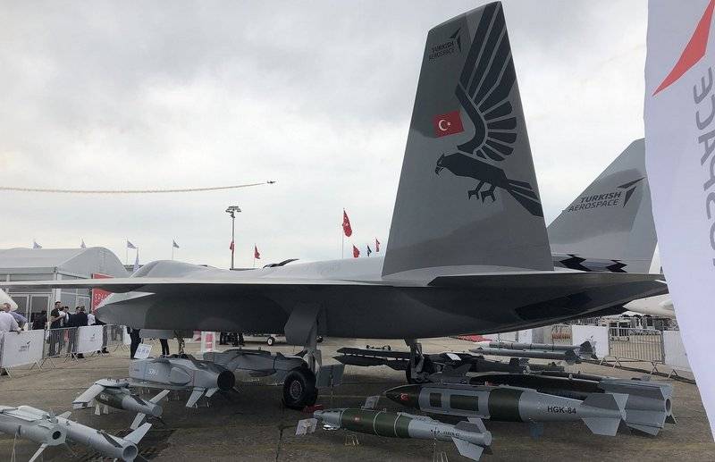 Türkiye, 자체 XNUMX세대 전투기 제작 작업 가속화