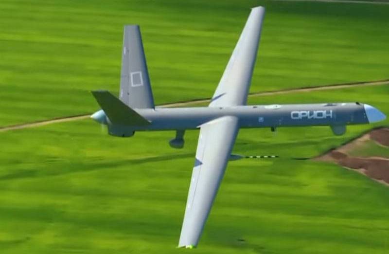 Le ministère de la Défense a appelé le moment de l'admission dans les forces aérospatiales des drones de choc