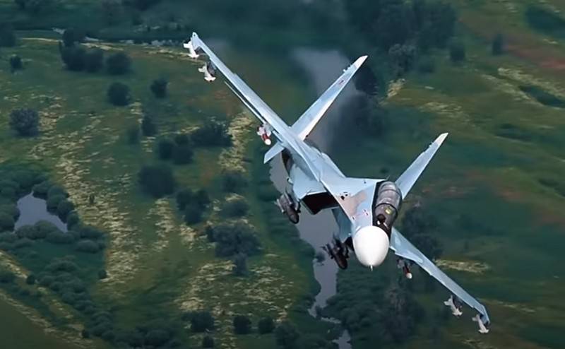 En Polonia agradeció la modernización del caza Su-30SM