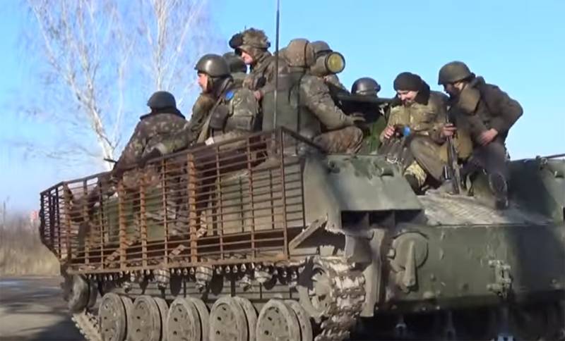 L'armée ukrainienne a parlé de la bataille de BMD contre un char en 2014